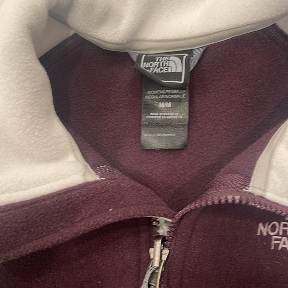 The North Face White and plum fleece jacket - Picture 2 of 4